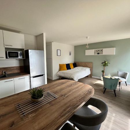 Studio Cosy Et Son Emplacement Ideal Montévrain Kültér fotó