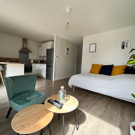 Studio Cosy Et Son Emplacement Ideal Montévrain Kültér fotó